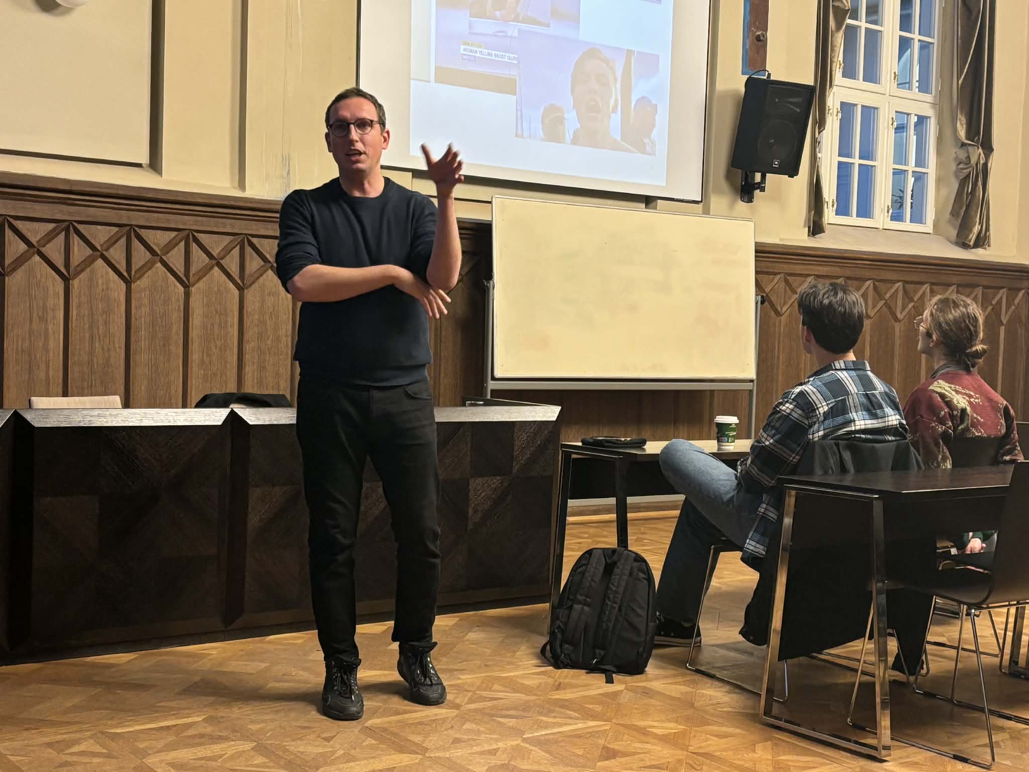 d5239e03-a16f-42c3-9dc7-050e4678aa0e d5239e03-a16f-42c3-9dc7-050e4678aa0e